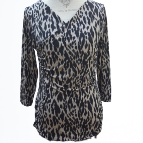 Vince Camuto Tops - 4 for $25 Vince Camuto Knit Top Size L